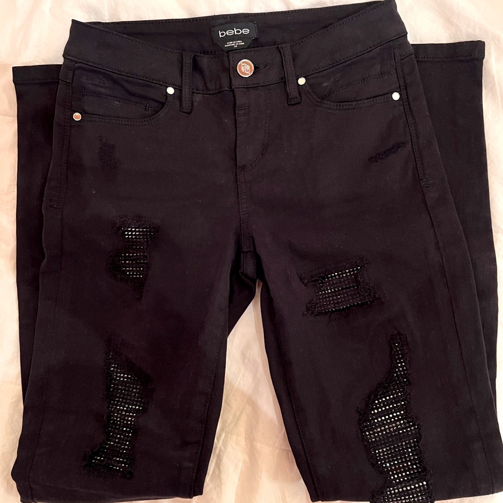 Bebe Women’s Black Embellished Mid-rise Jeans Size 25